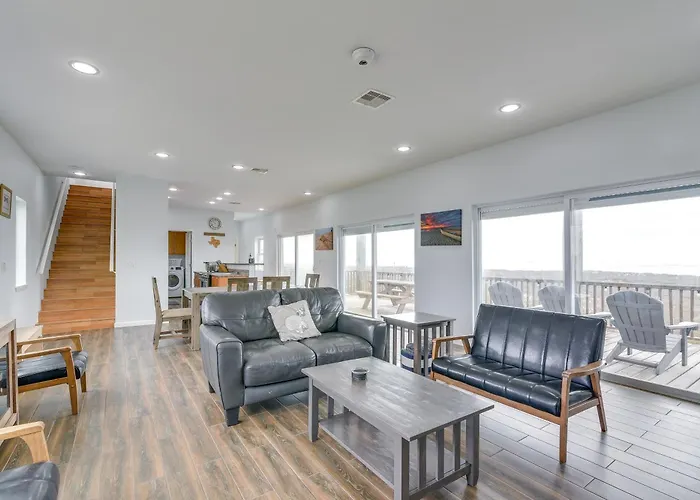 Ocean-View Surfside Home With Boardwalk To Beach!