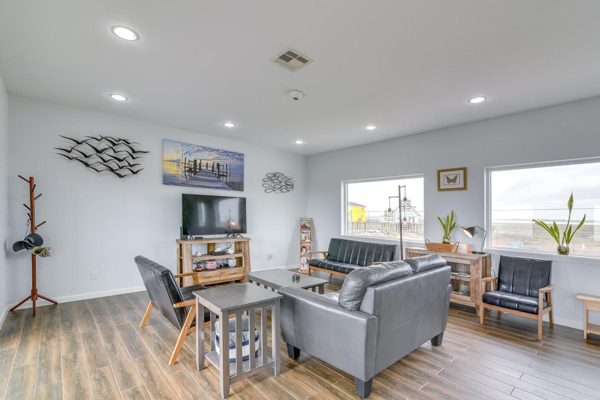 Сasa de vacaciones Ocean-view Surfside With Boardwalk To Beach! *