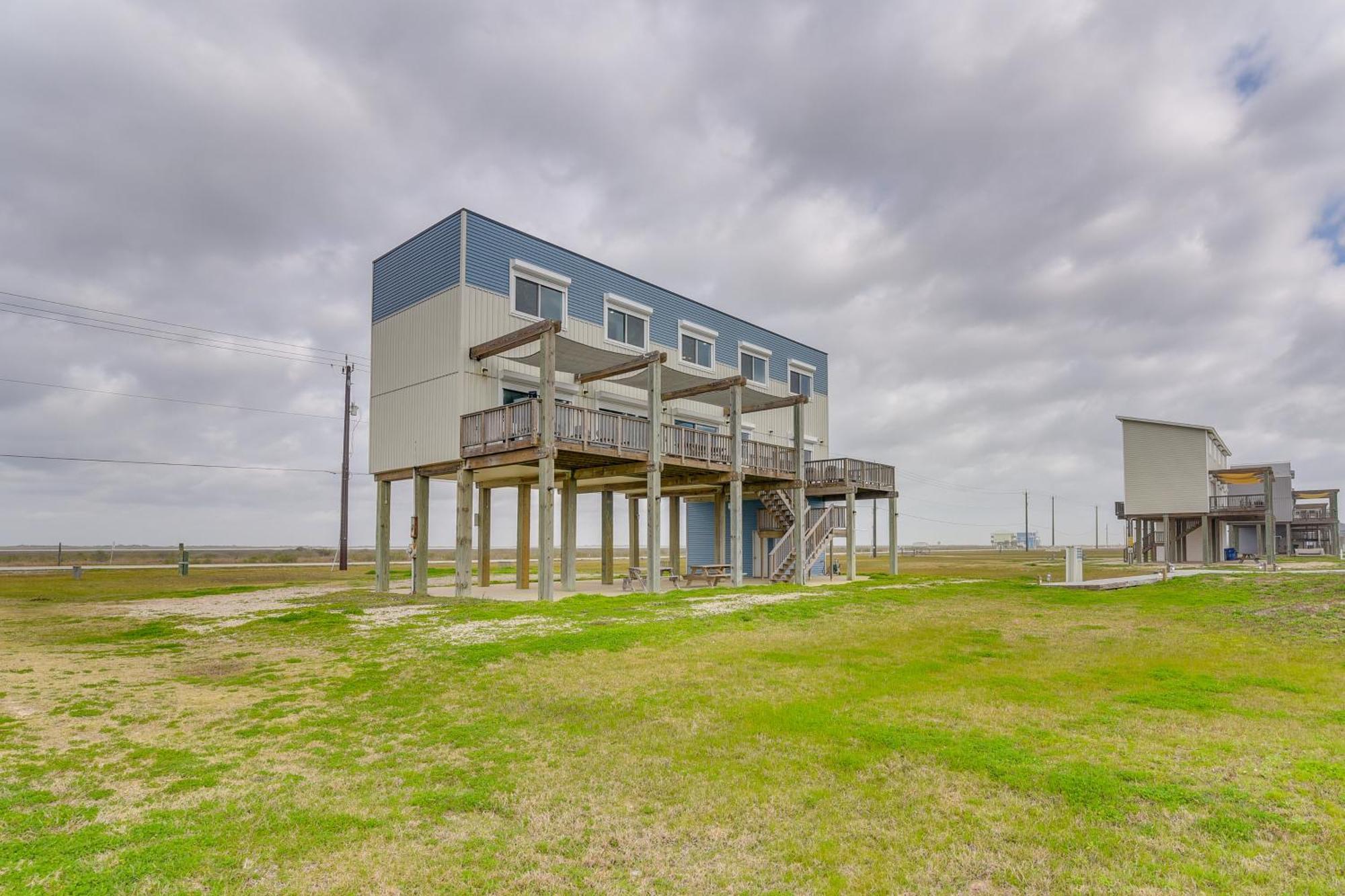 Сasa de vacaciones Ocean-view Surfside With Boardwalk To Beach! Surfside Beach