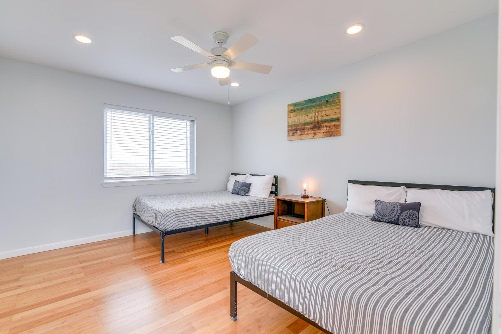 Ocean-view Surfside With Boardwalk To Beach! Surfside Beach